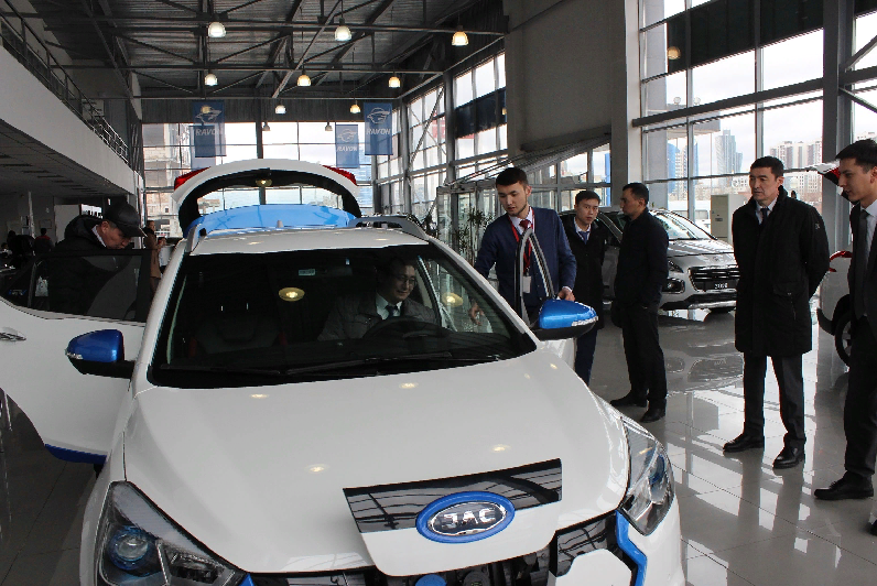 электромобиль в Казахстане